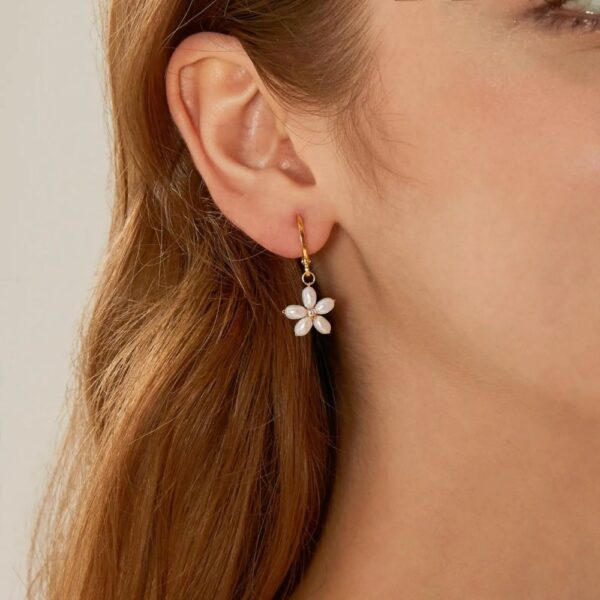 freshwater pearl earrings