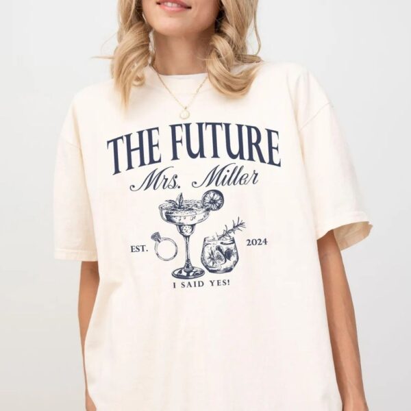 future mrs shirt and sweatshirt