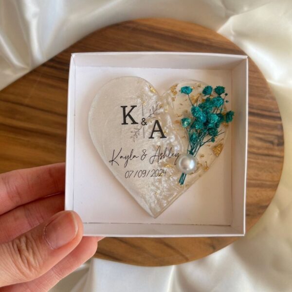 personalized magnet favor