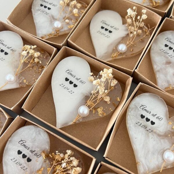 unique wedding favours