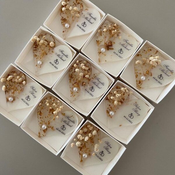 unique wedding favours