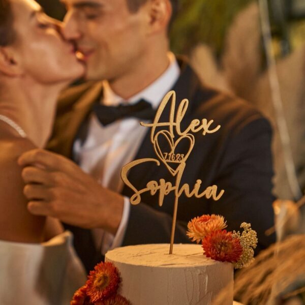 cake topper for weddings